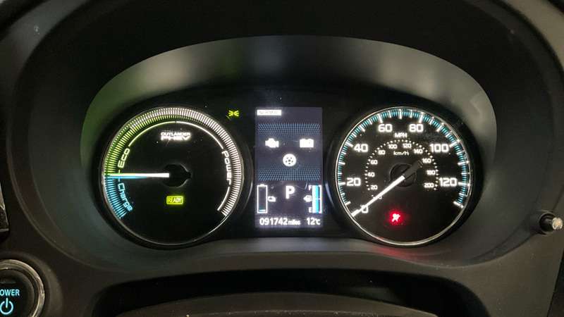 2016 MITSUBISHI OUTLANDER 2016 MITSUBISHI OUTLANDER