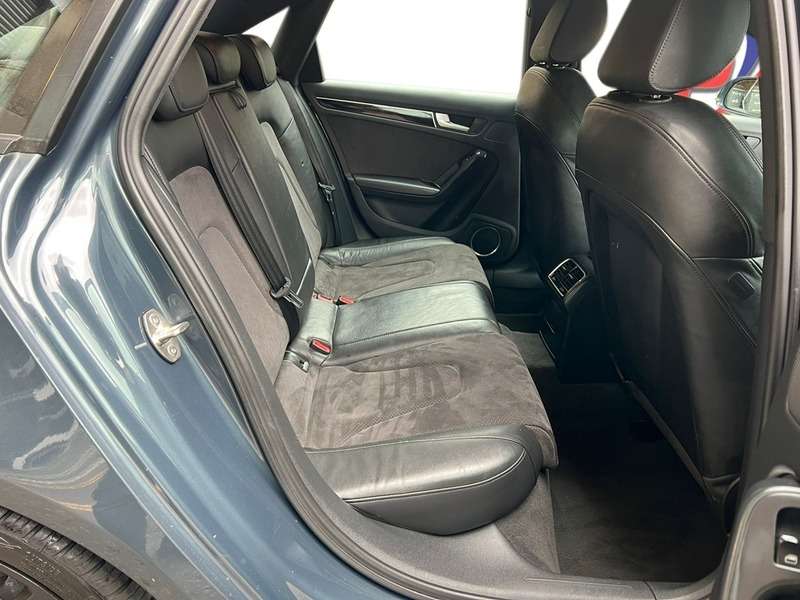 2011 AUDI A4 2011 AUDI A4