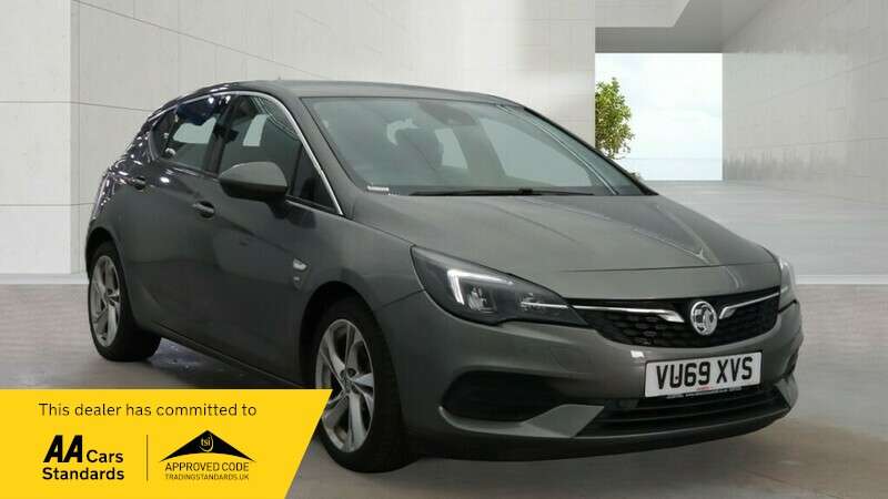 A 2020 VAUXHALL ASTRA SRI A 2020 VAUXHALL ASTRA SRI