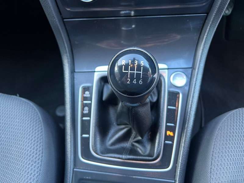 2018 VOLKSWAGEN GOLF 2018 VOLKSWAGEN GOLF