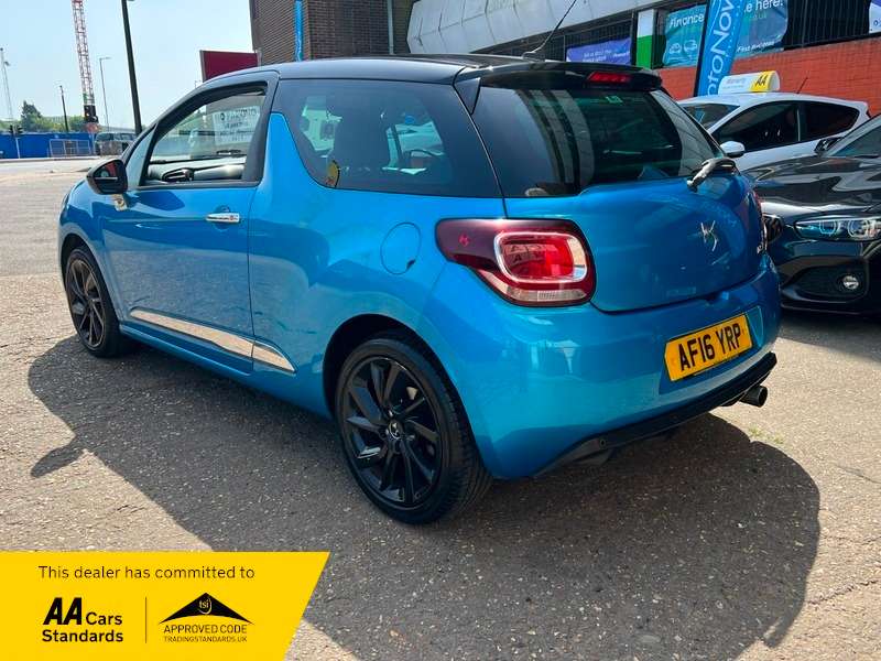 A 2016 DS DS 3 PURETECH DSTYLE NAV S/S EAT6 A 2016 DS DS 3 PURETECH DSTYLE NAV S/S EAT6