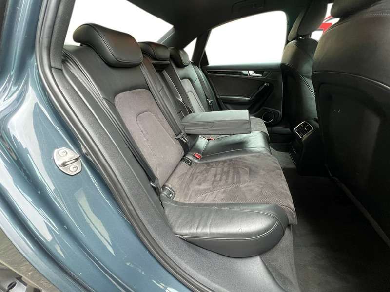 2011 AUDI A4 2011 AUDI A4