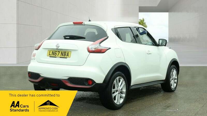 A 2017 NISSAN JUKE N-CONNECTA DIG-T A 2017 NISSAN JUKE N-CONNECTA DIG-T