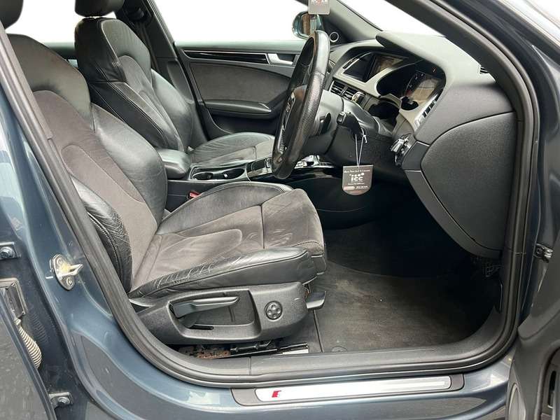 2011 AUDI A4 2011 AUDI A4