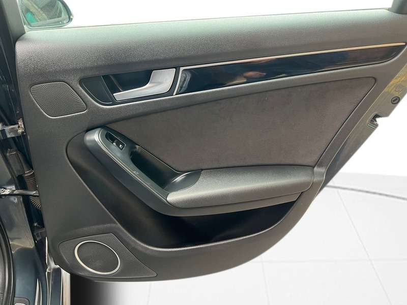 2011 AUDI A4 2011 AUDI A4