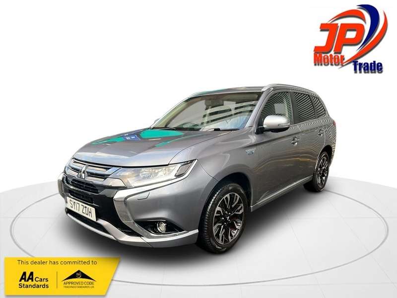 A 2017 MITSUBISHI OUTLANDER PHEV 4H A 2017 MITSUBISHI OUTLANDER PHEV 4H