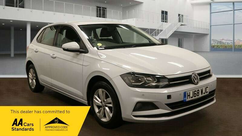 A 2018 VOLKSWAGEN POLO SE TSI A 2018 VOLKSWAGEN POLO SE TSI