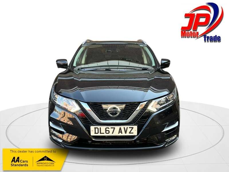 A 2017 NISSAN QASHQAI N-CONNECTA DIG-T XTRONIC A 2017 NISSAN QASHQAI N-CONNECTA DIG-T XTRONIC