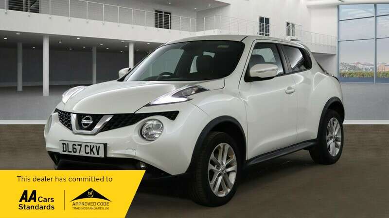 A 2017 NISSAN JUKE N-CONNECTA DIG-T A 2017 NISSAN JUKE N-CONNECTA DIG-T