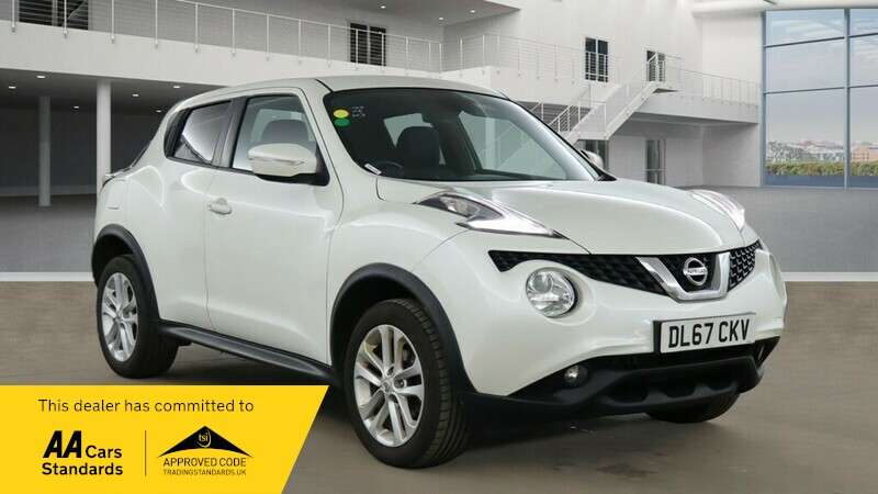 A 2017 NISSAN JUKE N-CONNECTA DIG-T A 2017 NISSAN JUKE N-CONNECTA DIG-T