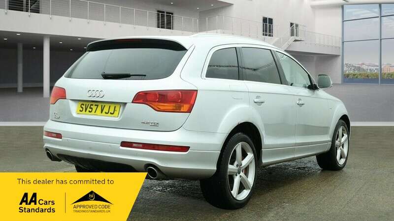 A 2007 AUDI Q7 TDI QUATTRO S LINE A 2007 AUDI Q7 TDI QUATTRO S LINE