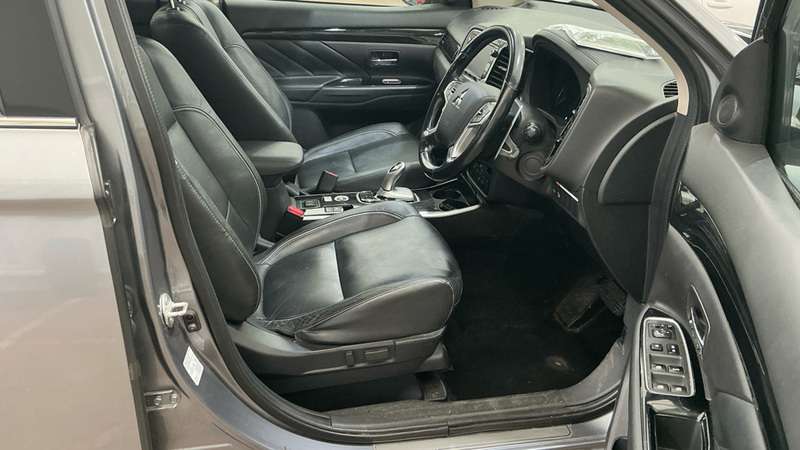 2017 MITSUBISHI OUTLANDER 2017 MITSUBISHI OUTLANDER