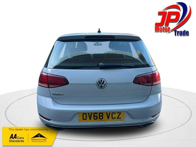 2018 VOLKSWAGEN GOLF 2018 VOLKSWAGEN GOLF