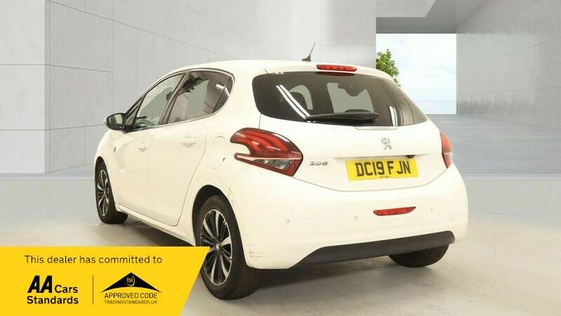 A 2019 PEUGEOT 208 S/S TECH EDITION A 2019 PEUGEOT 208 S/S TECH EDITION