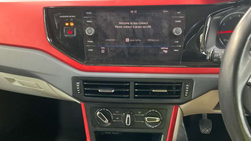 2019 VOLKSWAGEN POLO 2019 VOLKSWAGEN POLO
