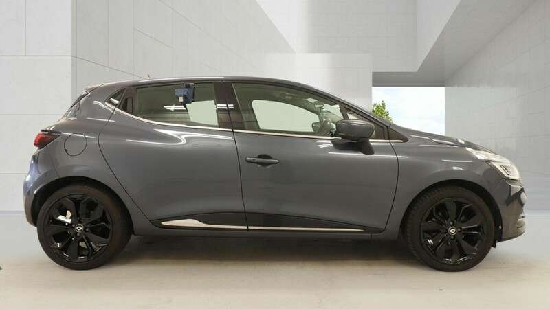2018 RENAULT CLIO 2018 RENAULT CLIO