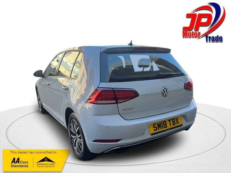 2018 VOLKSWAGEN GOLF 2018 VOLKSWAGEN GOLF