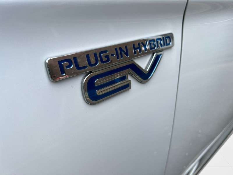 2015 MITSUBISHI OUTLANDER 2015 MITSUBISHI OUTLANDER