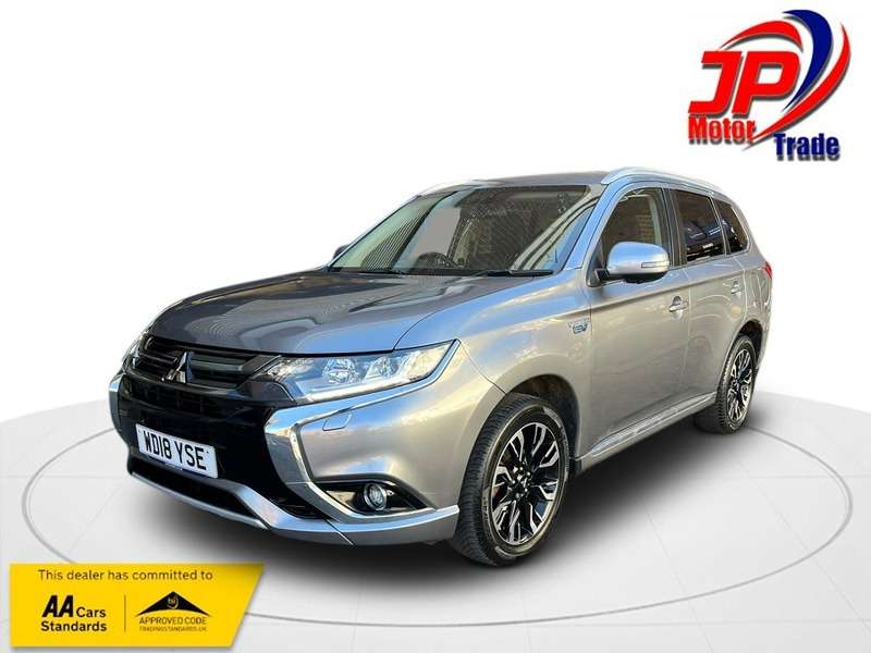 A 2018 MITSUBISHI OUTLANDER PHEV 4H A 2018 MITSUBISHI OUTLANDER PHEV 4H