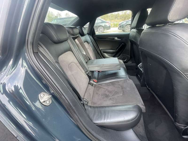 2011 AUDI A4 2011 AUDI A4