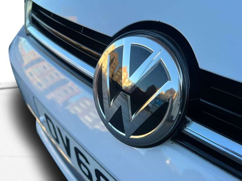 2018 VOLKSWAGEN GOLF 2018 VOLKSWAGEN GOLF