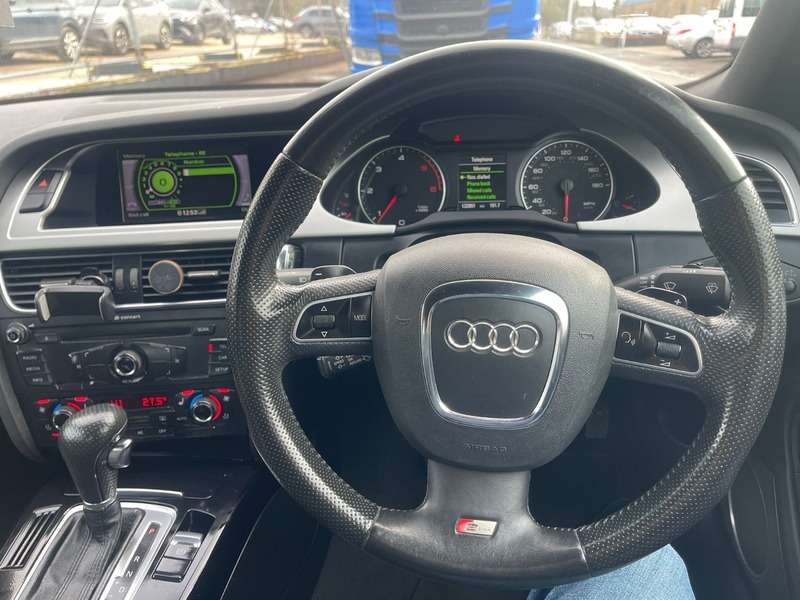 2011 AUDI A4 2011 AUDI A4