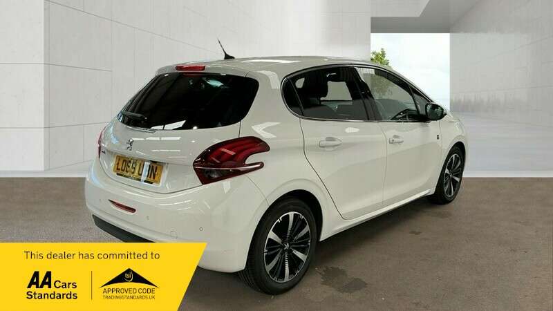 A 2019 PEUGEOT 208 S/S TECH EDITION A 2019 PEUGEOT 208 S/S TECH EDITION