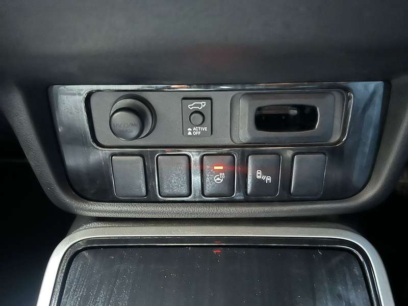 2017 MITSUBISHI OUTLANDER 2017 MITSUBISHI OUTLANDER