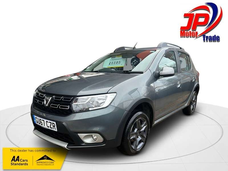 A 2017 DACIA SANDERO STEPWAY SE SUMMIT TCE A 2017 DACIA SANDERO STEPWAY SE SUMMIT TCE