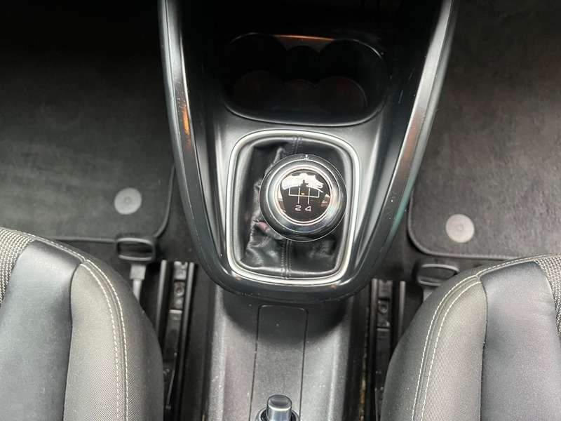 2016 AUDI A1 2016 AUDI A1