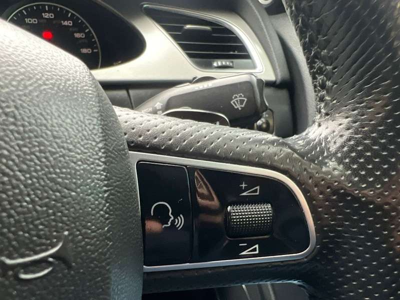 2011 AUDI A4 2011 AUDI A4