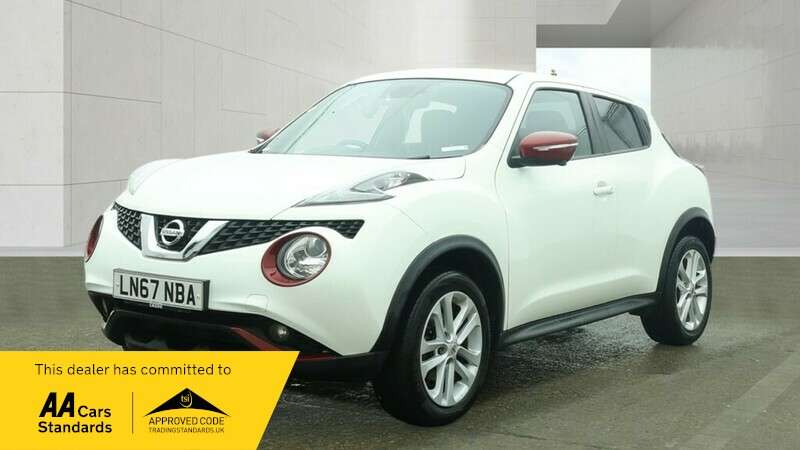 A 2017 NISSAN JUKE N-CONNECTA DIG-T A 2017 NISSAN JUKE N-CONNECTA DIG-T