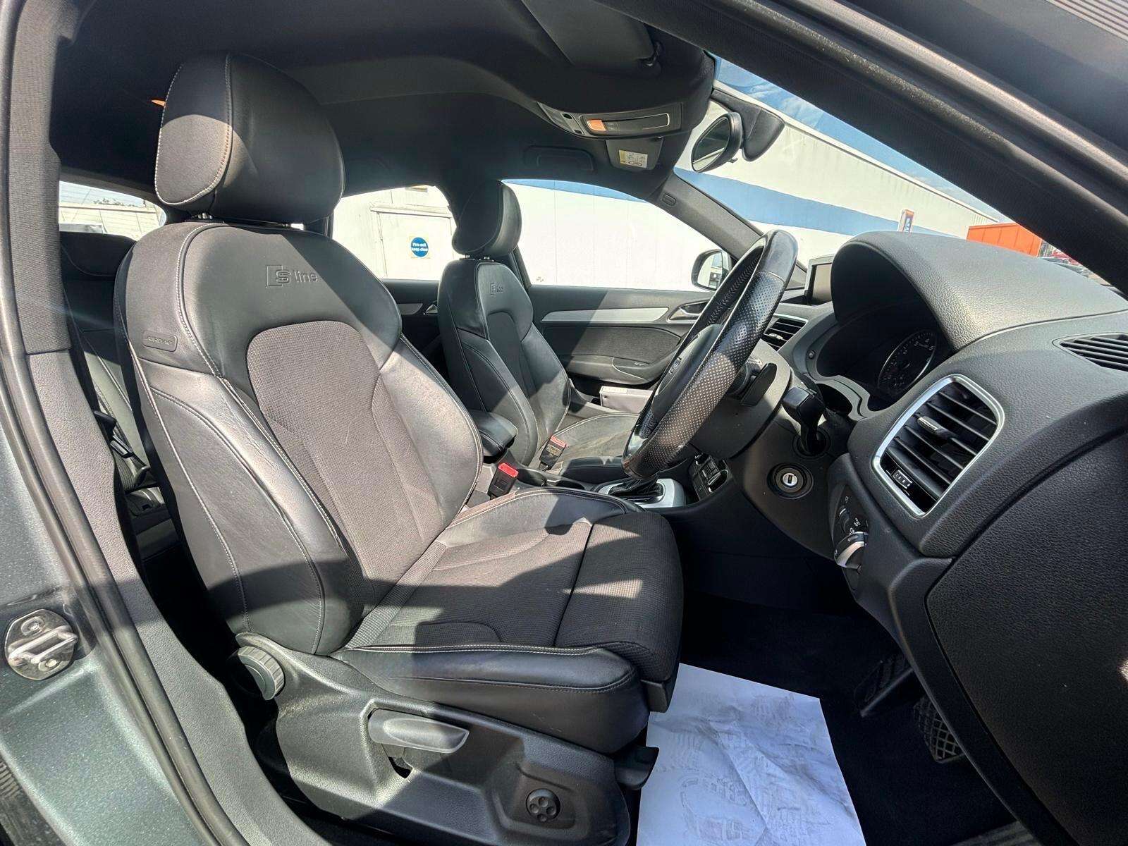 2015 AUDI Q3 2015 AUDI Q3