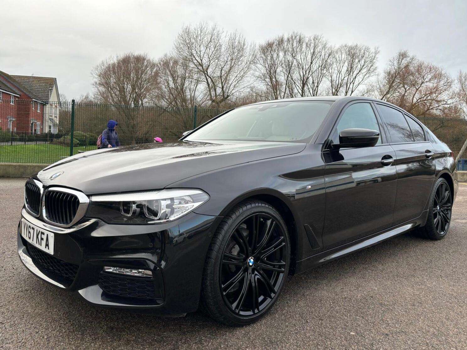 A 2017 BMW 5 SERIES 2.0 520d M Sport Auto Euro 6 (s/s) 4dr A 2017 BMW 5 SERIES 2.0 520d M Sport Auto Euro 6 (s/s) 4dr