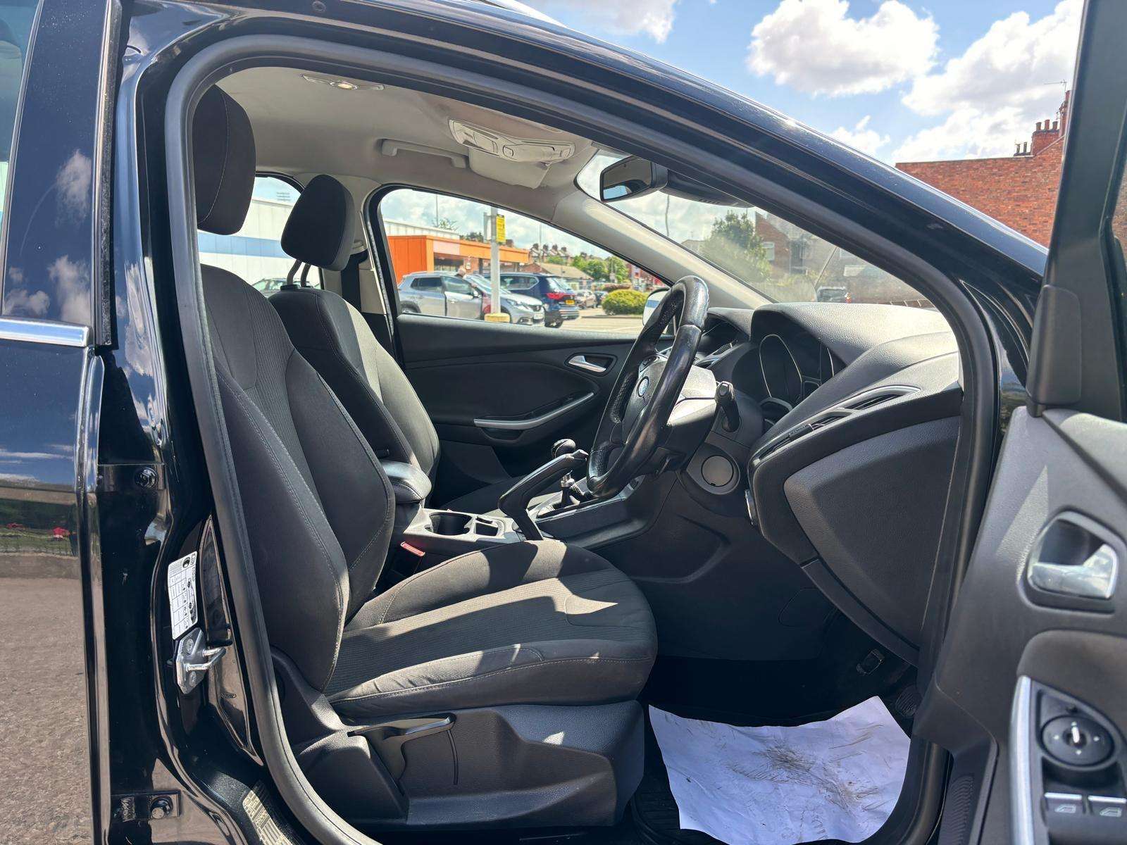 2011 FORD FOCUS 2011 FORD FOCUS