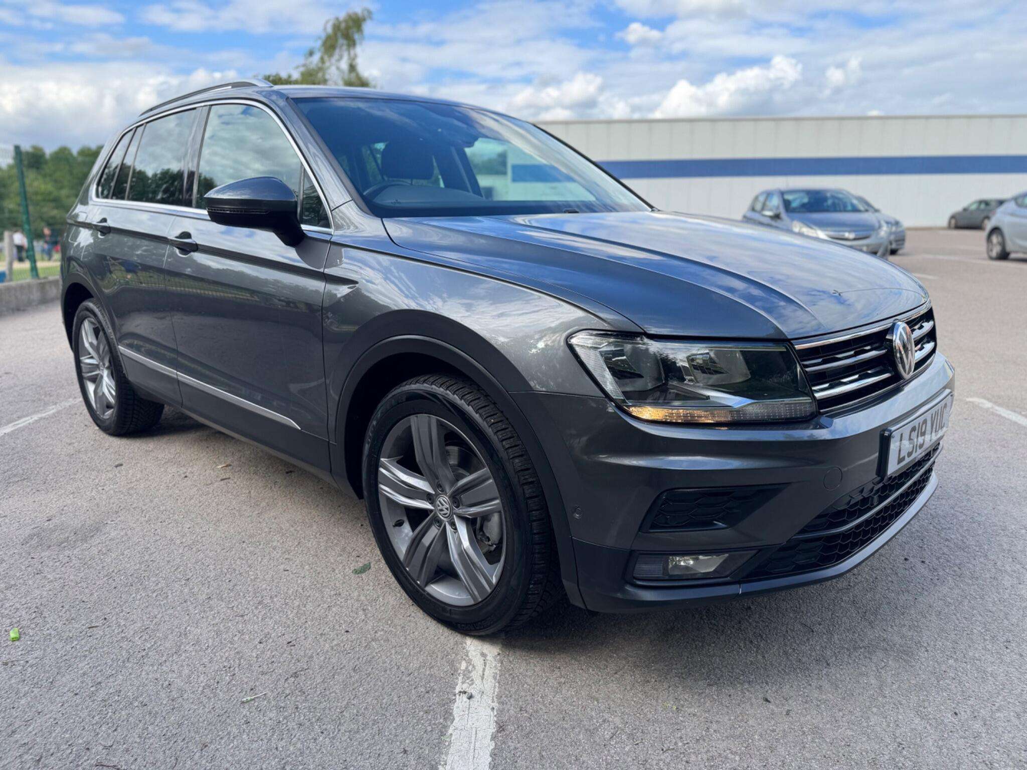2019 VOLKSWAGEN TIGUAN 2019 VOLKSWAGEN TIGUAN