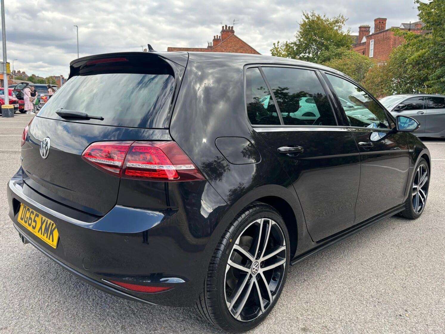 2015 VOLKSWAGEN GOLF 2015 VOLKSWAGEN GOLF