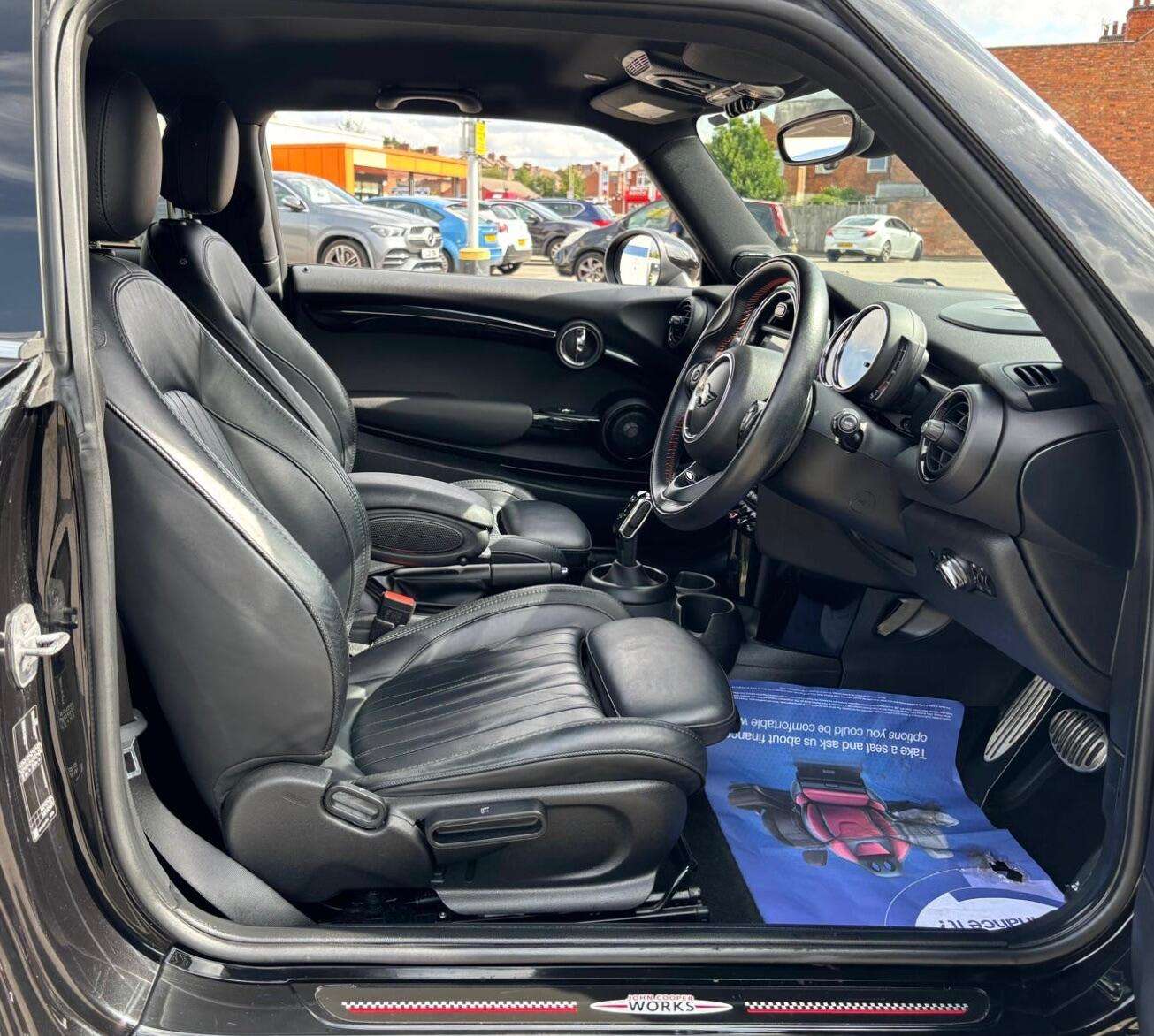 2018 MINI HATCH 2018 MINI HATCH