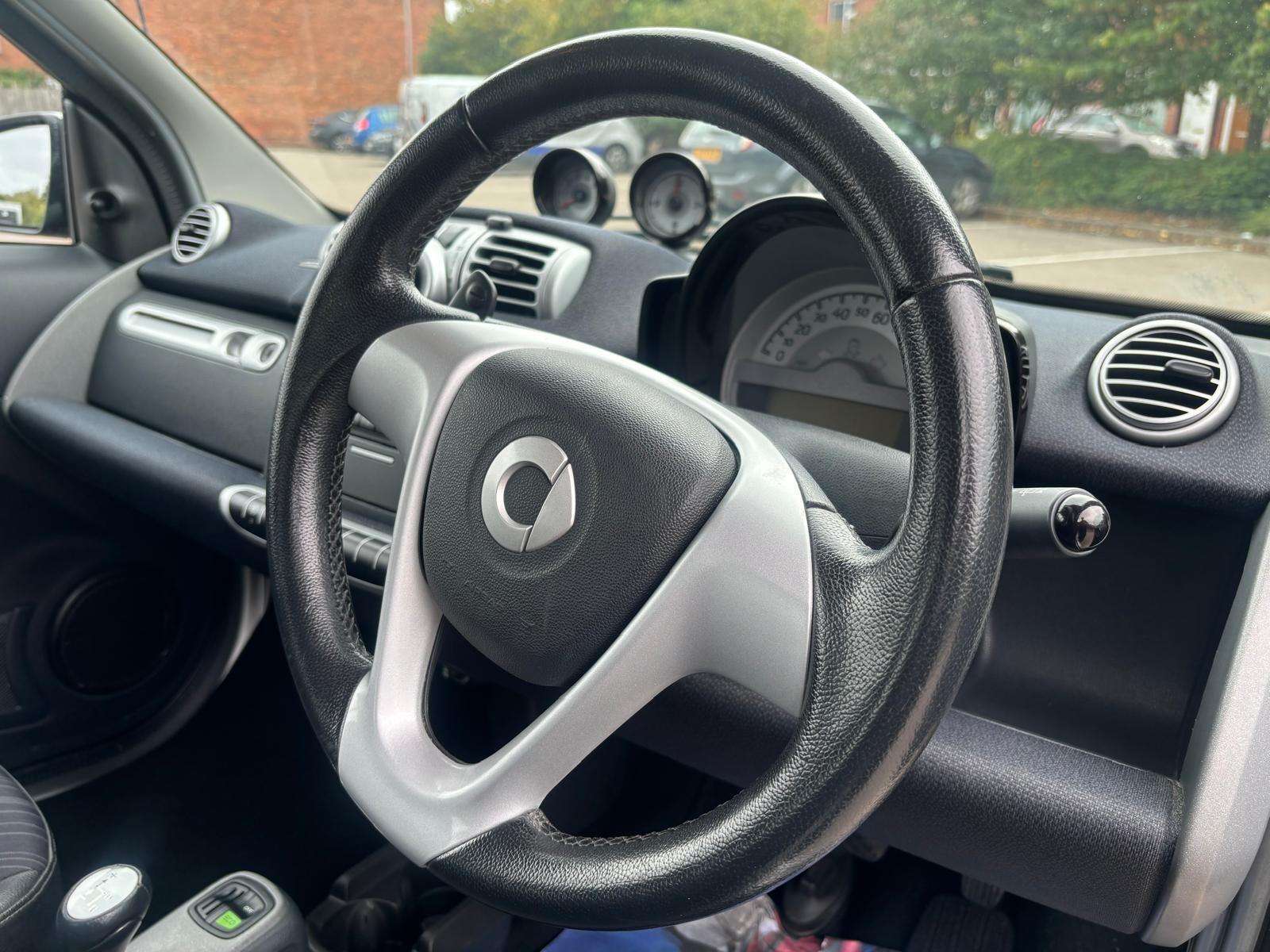 2011 SMART FORTWO 2011 SMART FORTWO