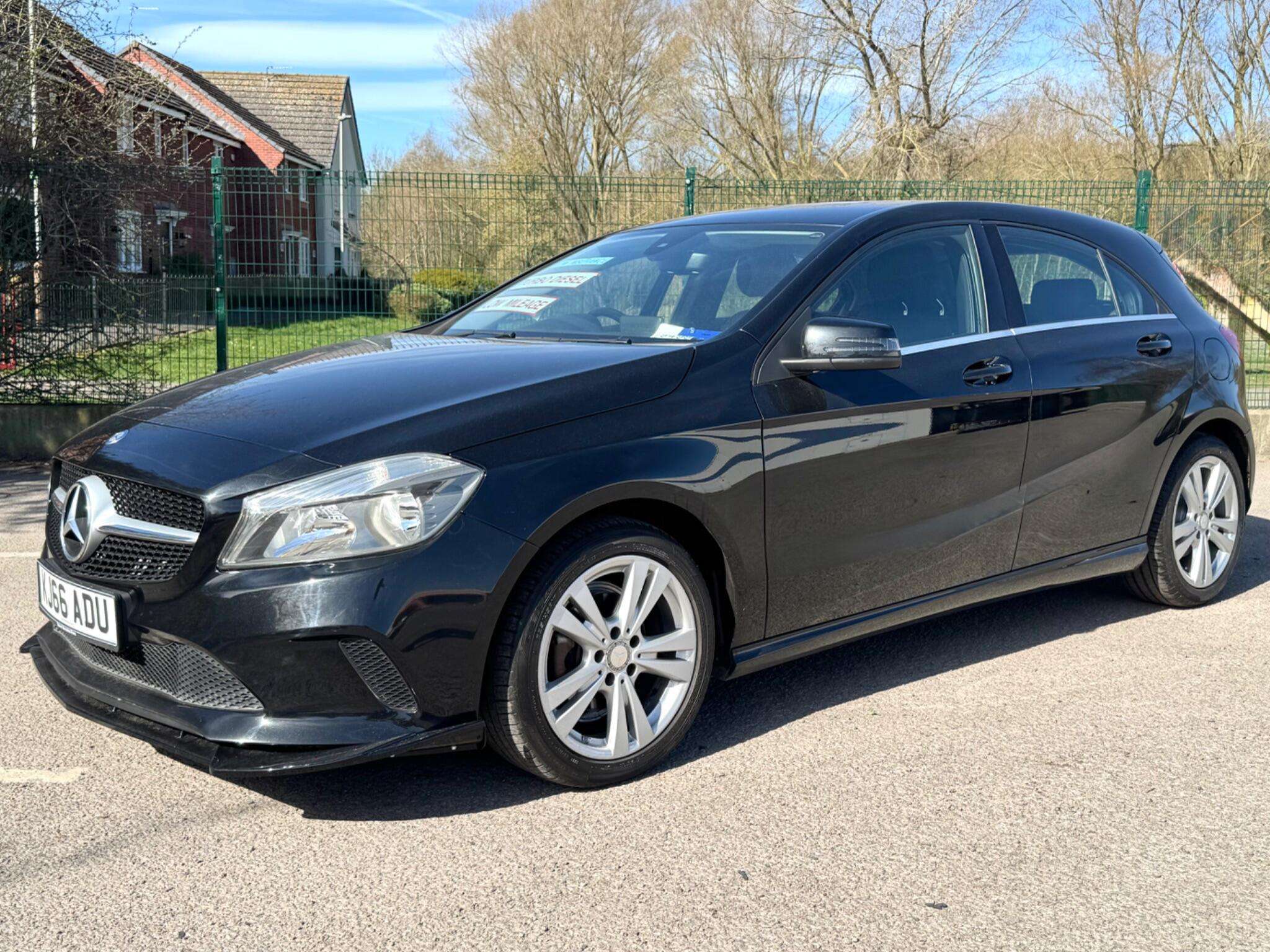 A 2017 MERCEDES-BENZ A CLASS 1.5 A180d Sport Euro 6 (s/s) 5dr A 2017 MERCEDES-BENZ A CLASS 1.5 A180d Sport Euro 6 (s/s) 5dr