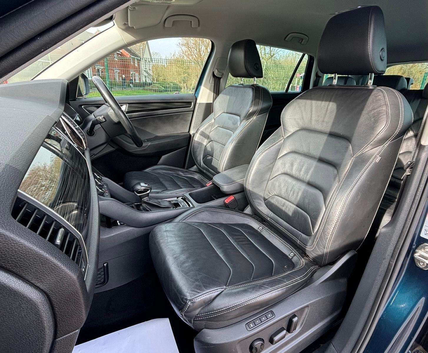 A 2018 SKODA KODIAQ 2.0 TDI Edition DSG Euro 6 (s/s) 5dr (7 Seat) A 2018 SKODA KODIAQ 2.0 TDI Edition DSG Euro 6 (s/s) 5dr (7 Seat)