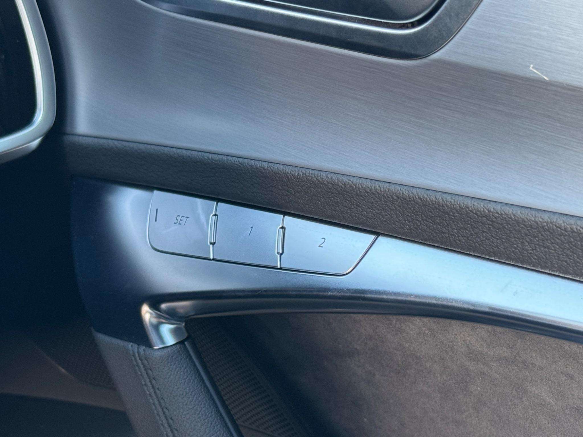 2021 AUDI RS6 AVANT 2021 AUDI RS6 AVANT