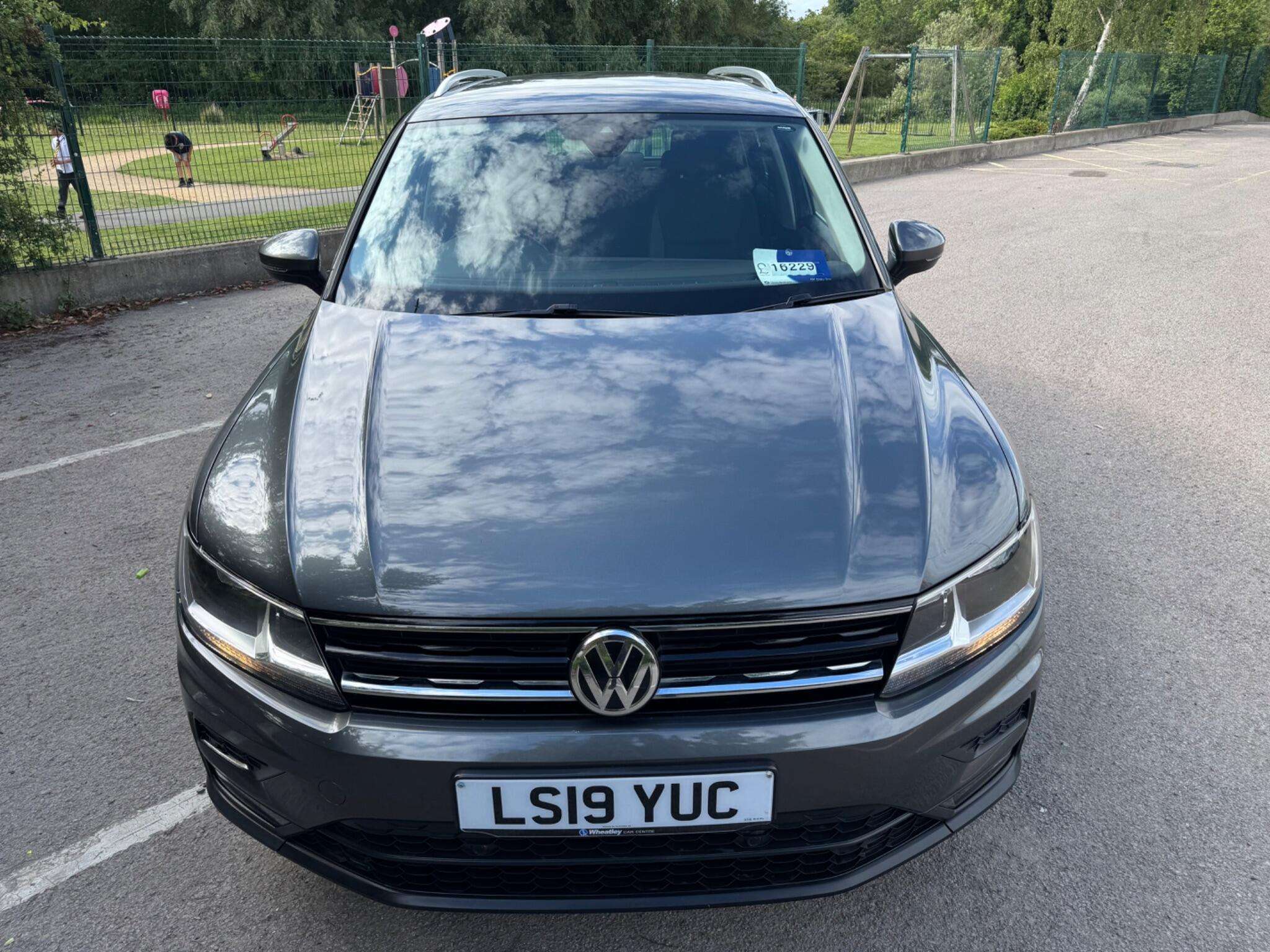 2019 VOLKSWAGEN TIGUAN 2019 VOLKSWAGEN TIGUAN