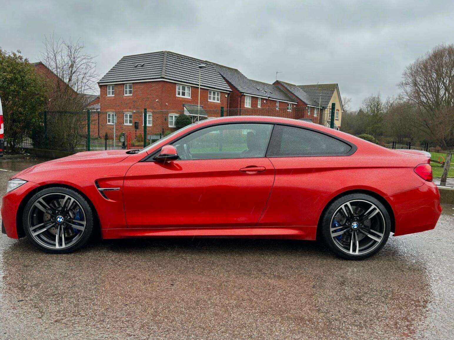 A 2015 BMW M4 3.0 BiTurbo DCT Euro 6 (s/s) 2dr A 2015 BMW M4 3.0 BiTurbo DCT Euro 6 (s/s) 2dr