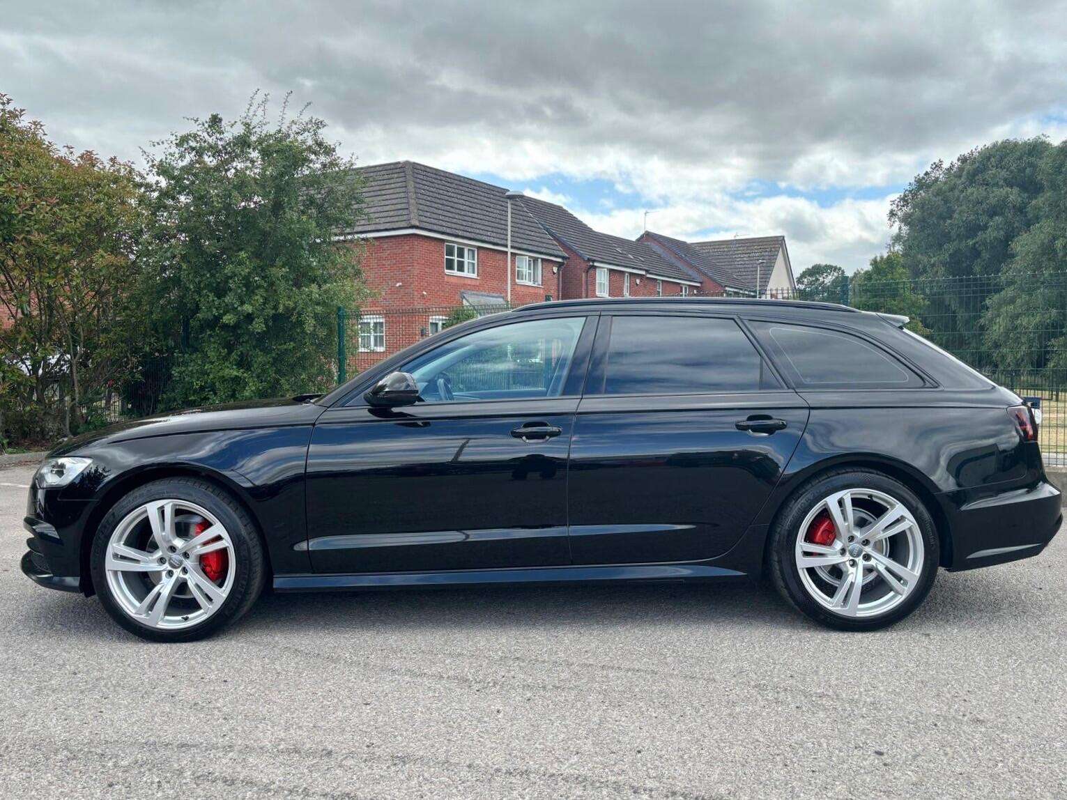 A 2018 AUDI A6 AVANT 2.0 TDI SE Executive S Tronic quattro Euro 6 (s/s) 5dr A 2018 AUDI A6 AVANT 2.0 TDI SE Executive S Tronic quattro Euro 6 (s/s) 5dr