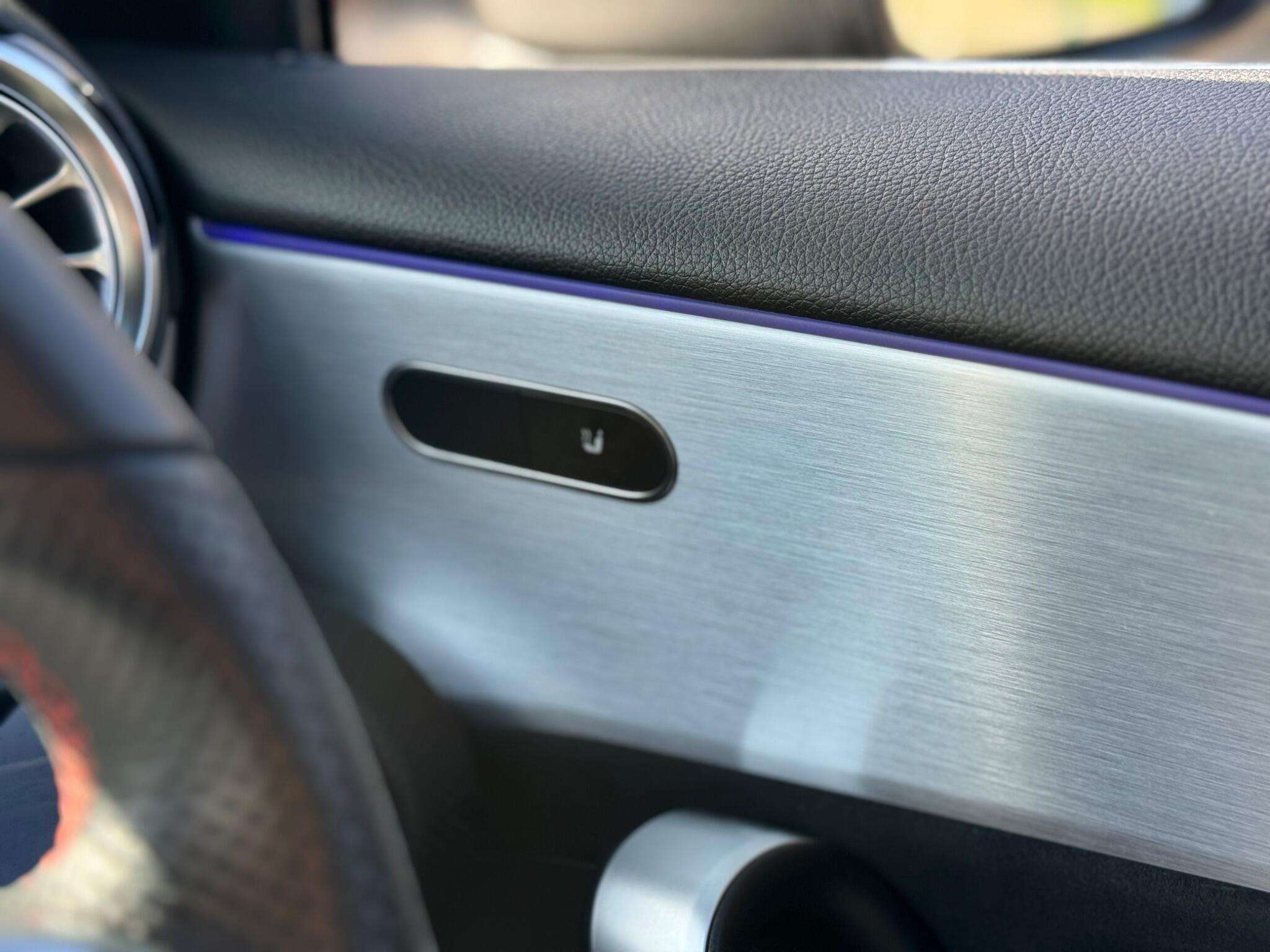 2019 MERCEDES-BENZ A CLASS 2019 MERCEDES-BENZ A CLASS