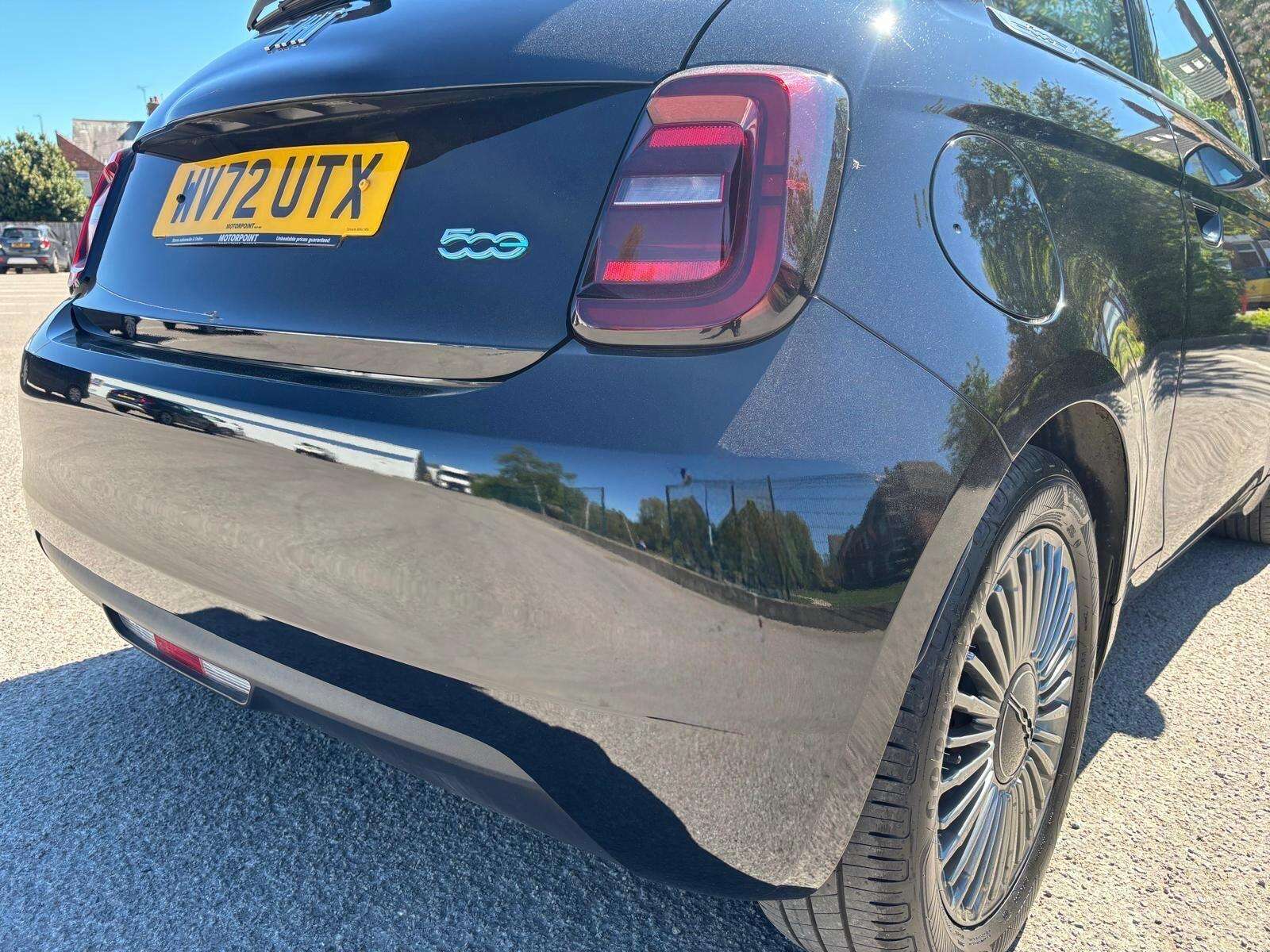 2022 FIAT 500E 2022 FIAT 500E