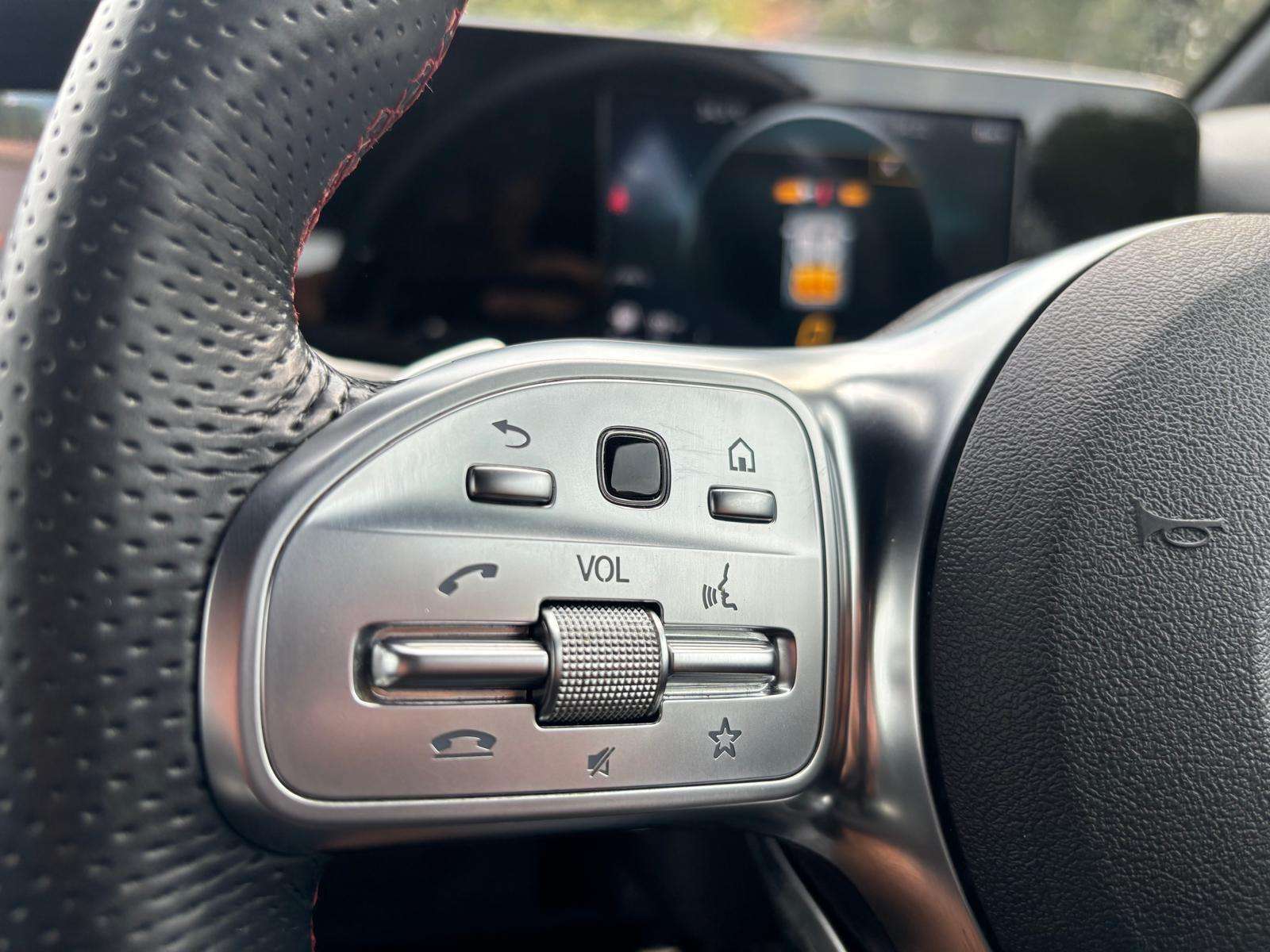 2019 MERCEDES-BENZ A CLASS 2019 MERCEDES-BENZ A CLASS