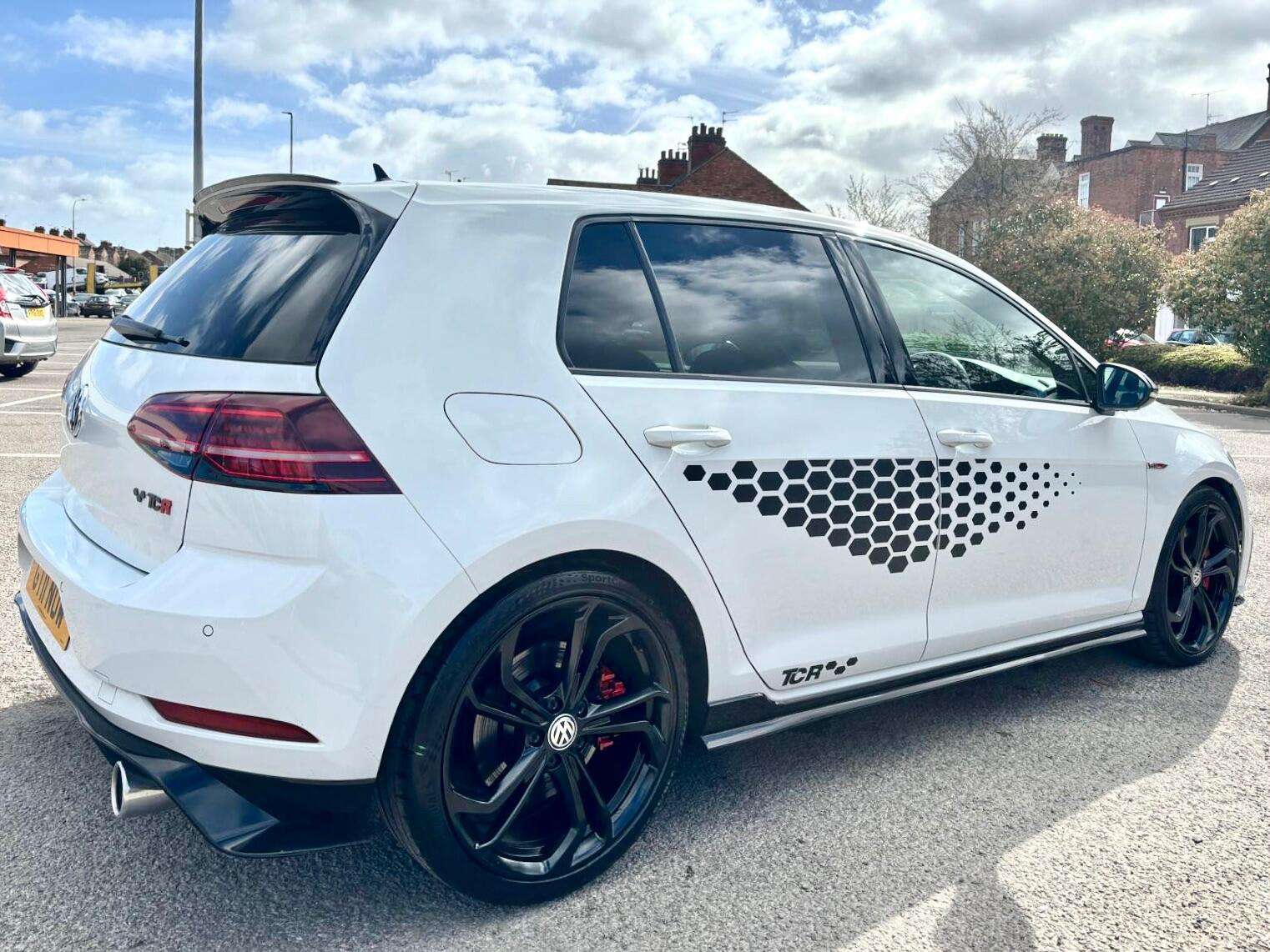 2019 VOLKSWAGEN GOLF 2019 VOLKSWAGEN GOLF