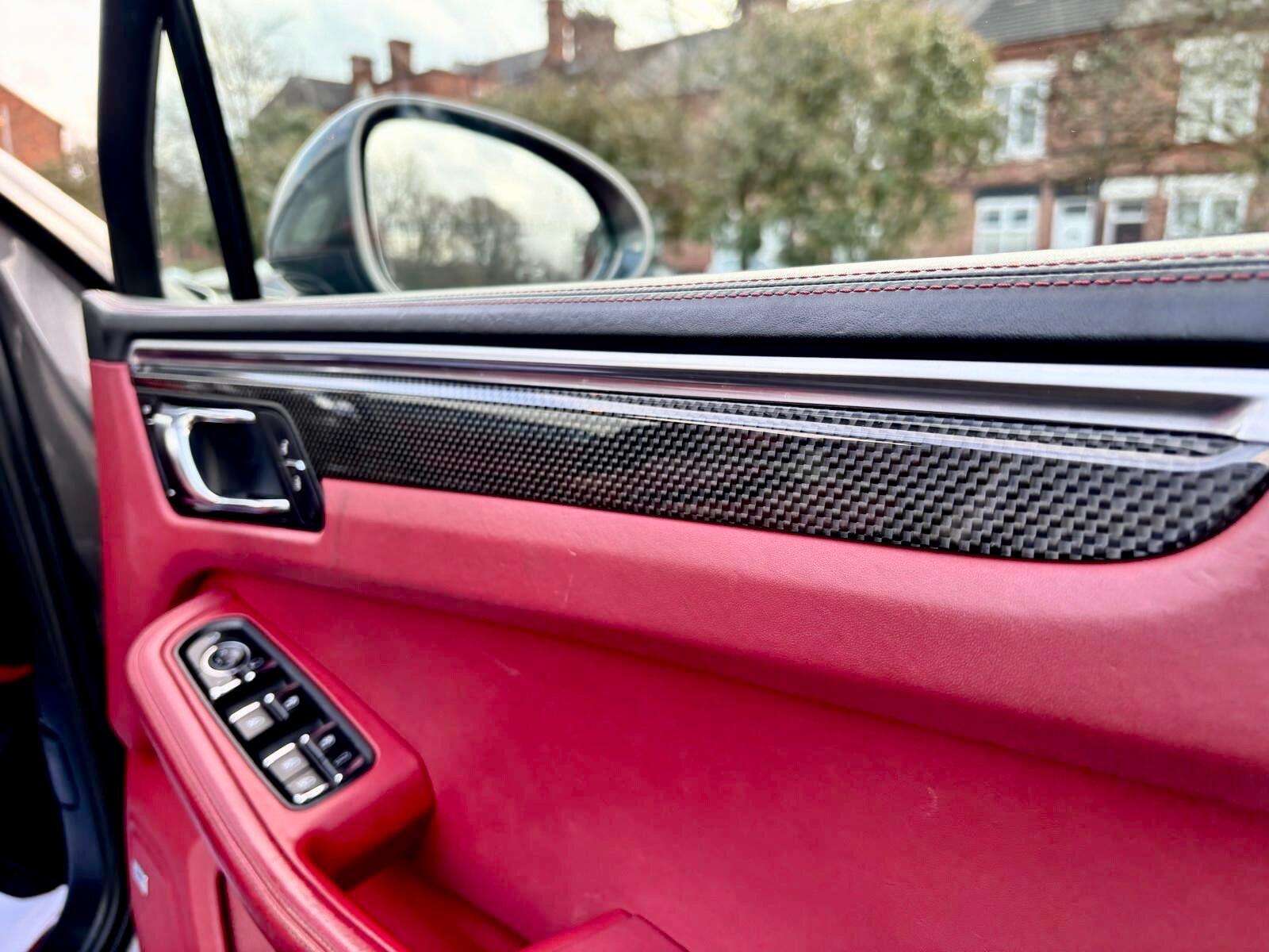 2015 PORSCHE MACAN 2015 PORSCHE MACAN